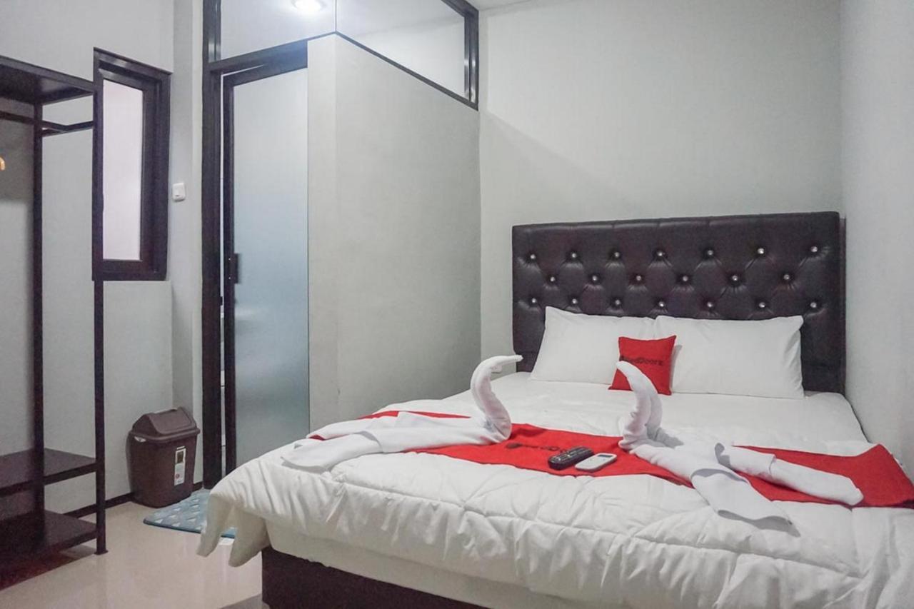 Reddoorz Plus @ Kalpataru Malang Exterior photo